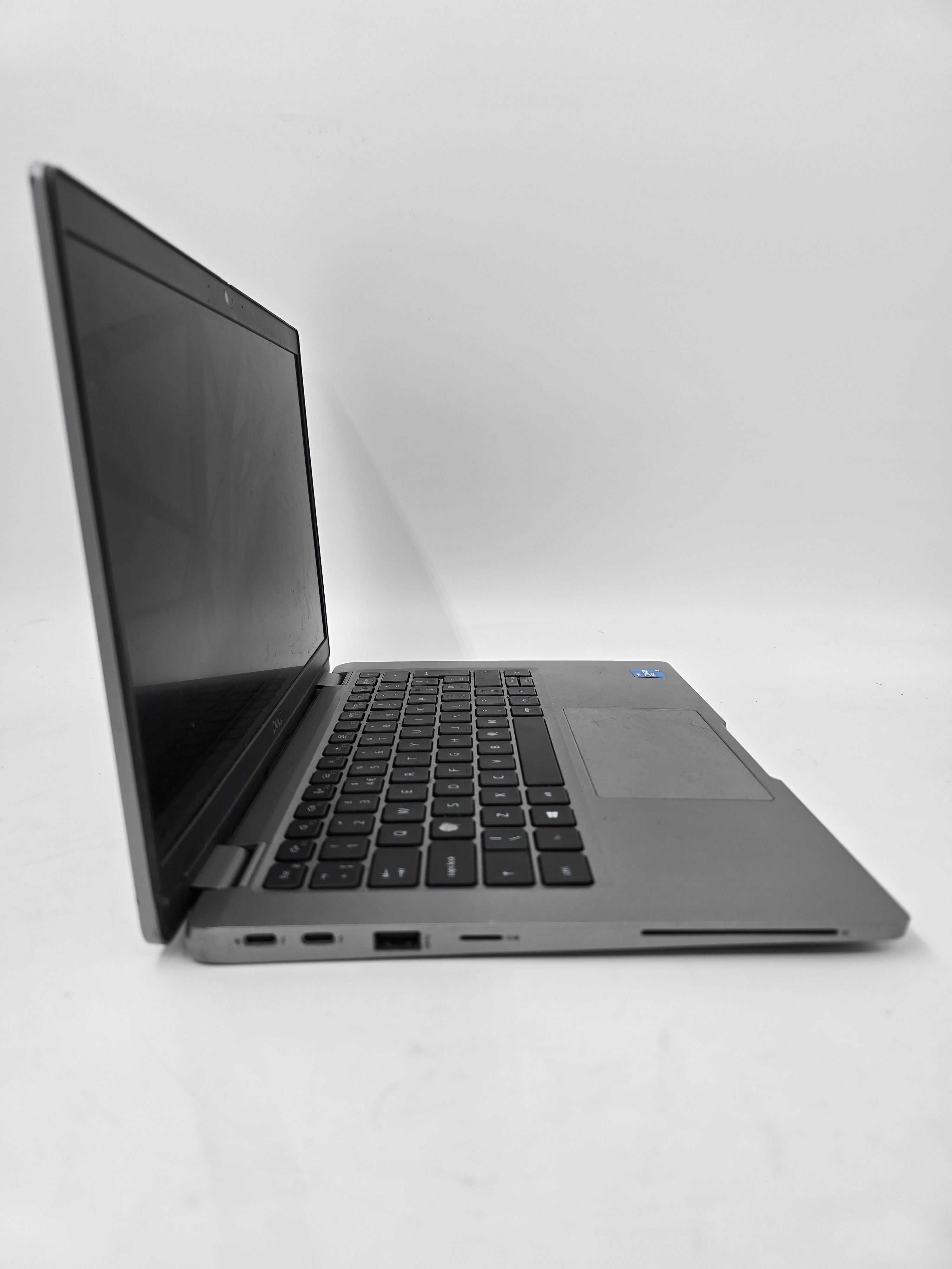 Dell Latitude 5320 13" Screen i5 11th Gen 8GB RAM 256GB SSD W11 Spares #13