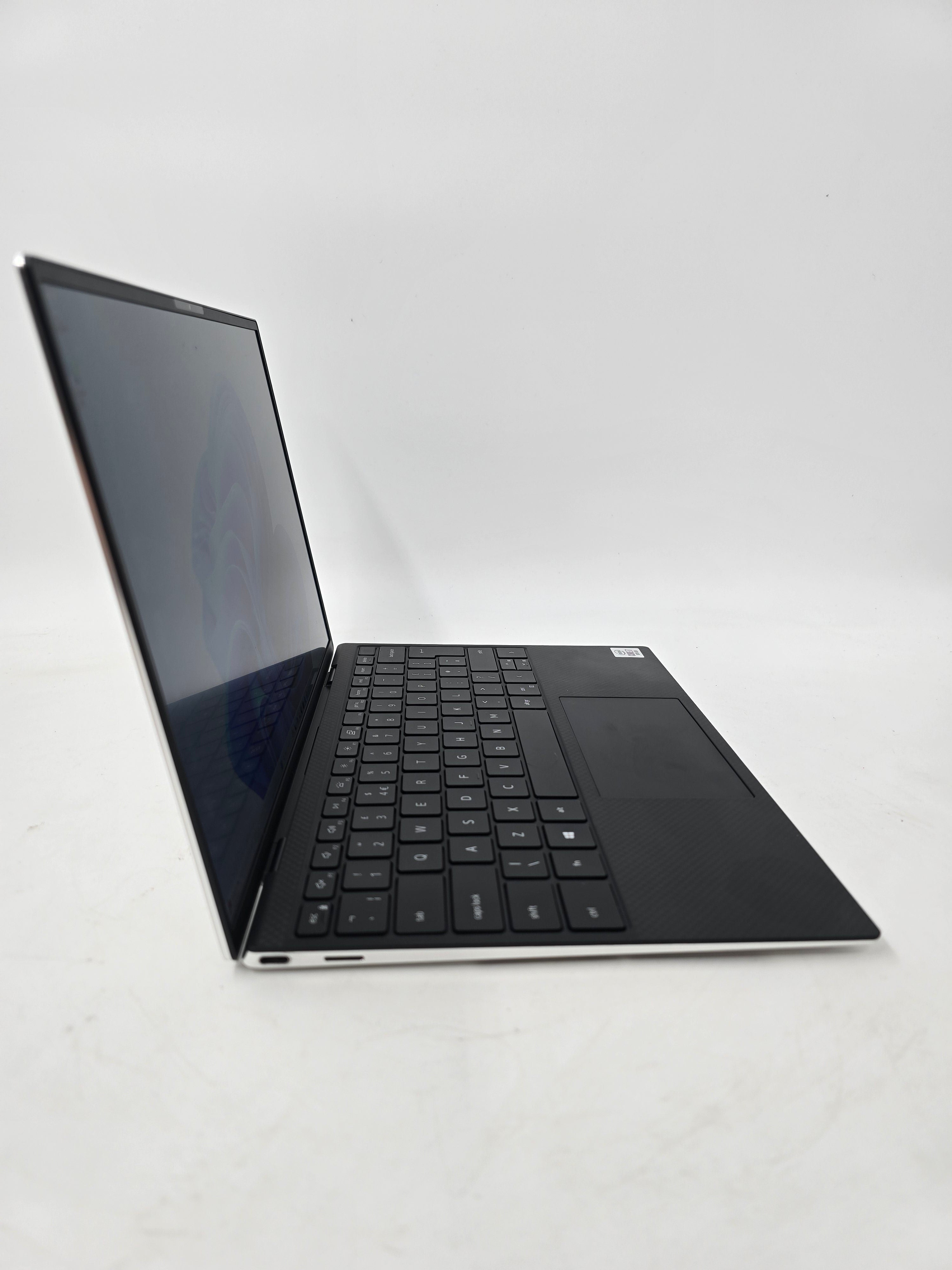 Dell Laptop XPS 13 9300 13.3" Screen i7 10th Gen 16GB RAM 512GB SSD W11